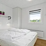 Bl1029-pandrup-rodhus-skolevej-9 *