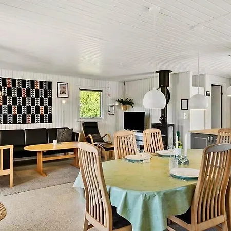 Bl1029-pandrup-rodhus-skolevej-9 *